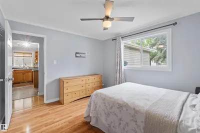 Interior photo 3 of 17007 95 ST NW