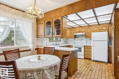Interior photo 3 of 11216 21 AV NW