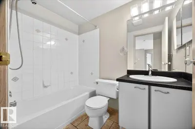 Interior photo 4 of #112 6710 158 AV NW