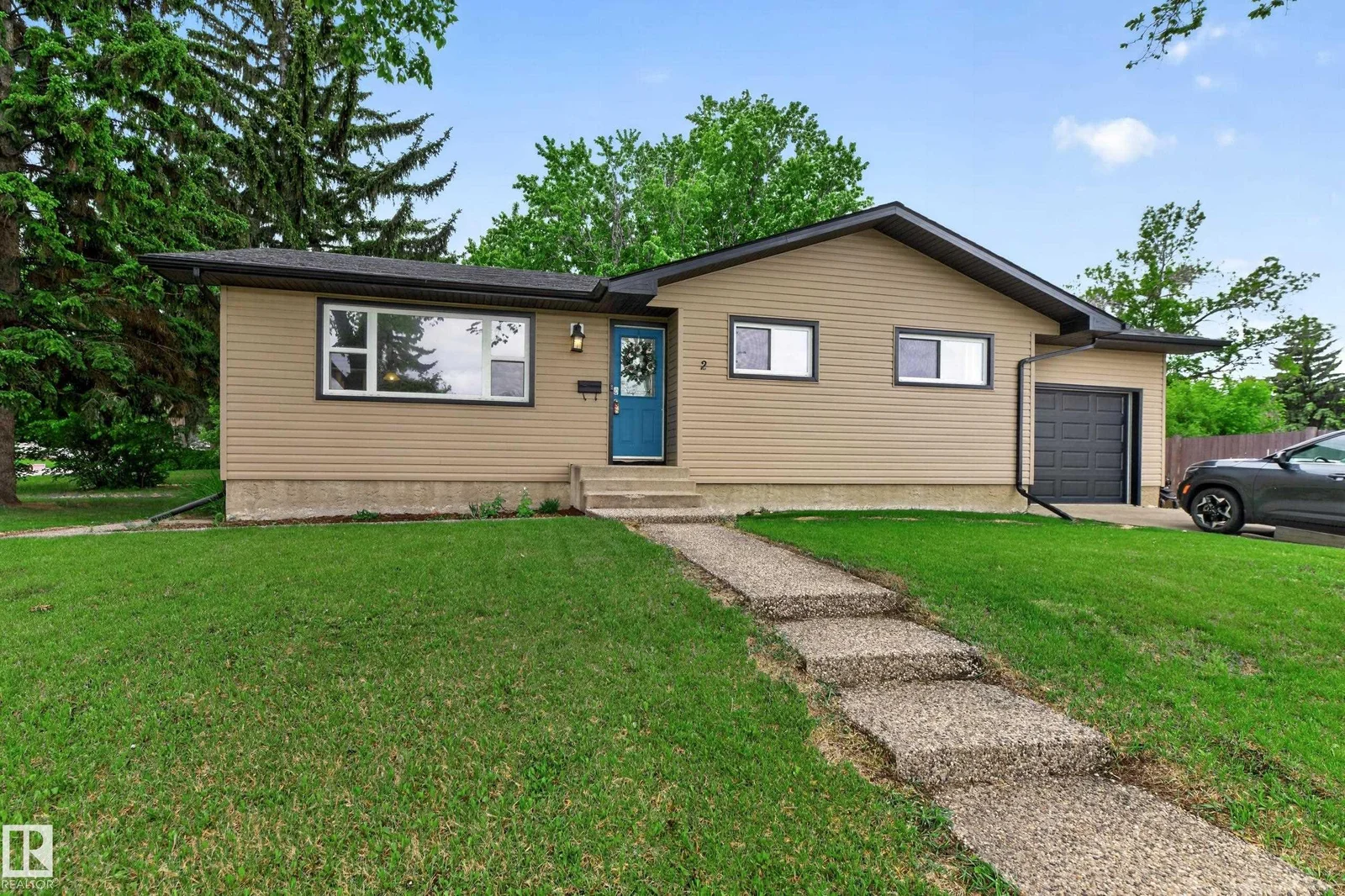 2 CRANE RD, Sherwood Park - 5 bedroom Detached Single Family for sale