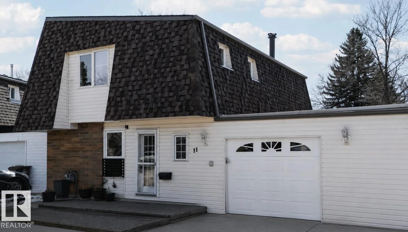 11 GREENFIELD ES, St. Albert - 3 bedroom Townhouse for sale