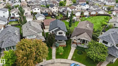 Interior photo 1 of 14014 158A AV NW