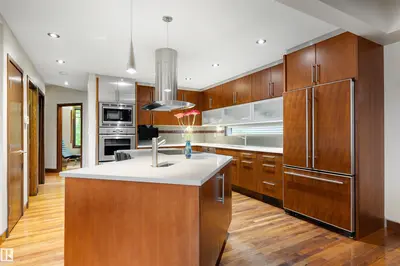 Interior photo 4 of 9726 94 ST NW