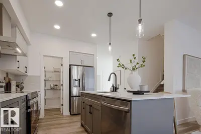 Interior photo 4 of 4174 KINGLET DR NW