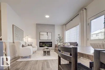 Interior photo 3 of 4174 KINGLET DR NW