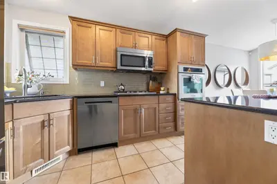 Interior photo 2 of 233 FOXBORO CV