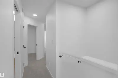 Interior photo 4 of #92 1430 Aster WY NW