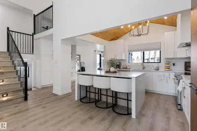 Interior photo 4 of 38 WOODCREST AV