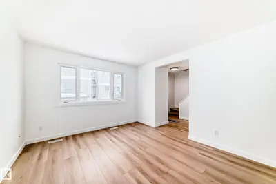 Interior photo 2 of 9D CASTLE TC NW