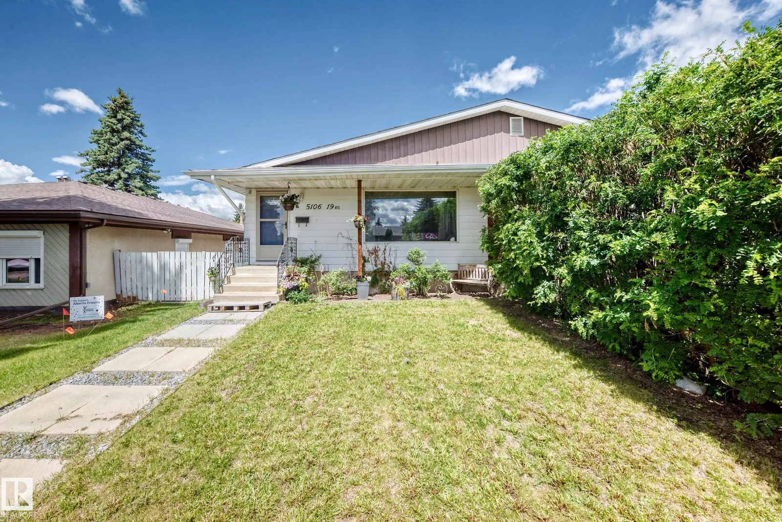 5106 19 AV NW, Edmonton - 4 bedroom Duplex for sale
