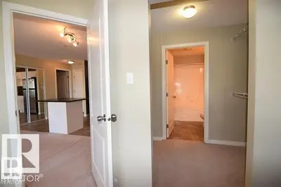 Interior photo 4 of #2122 320 CLAREVIEW STATION DR NW