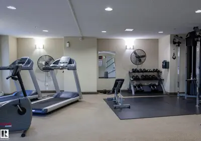 Interior photo 2 of #2122 320 CLAREVIEW STATION DR NW