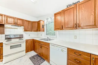 Interior photo 3 of 128 PINE ST