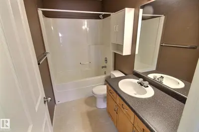 Interior photo 3 of 21 DONNELY PL