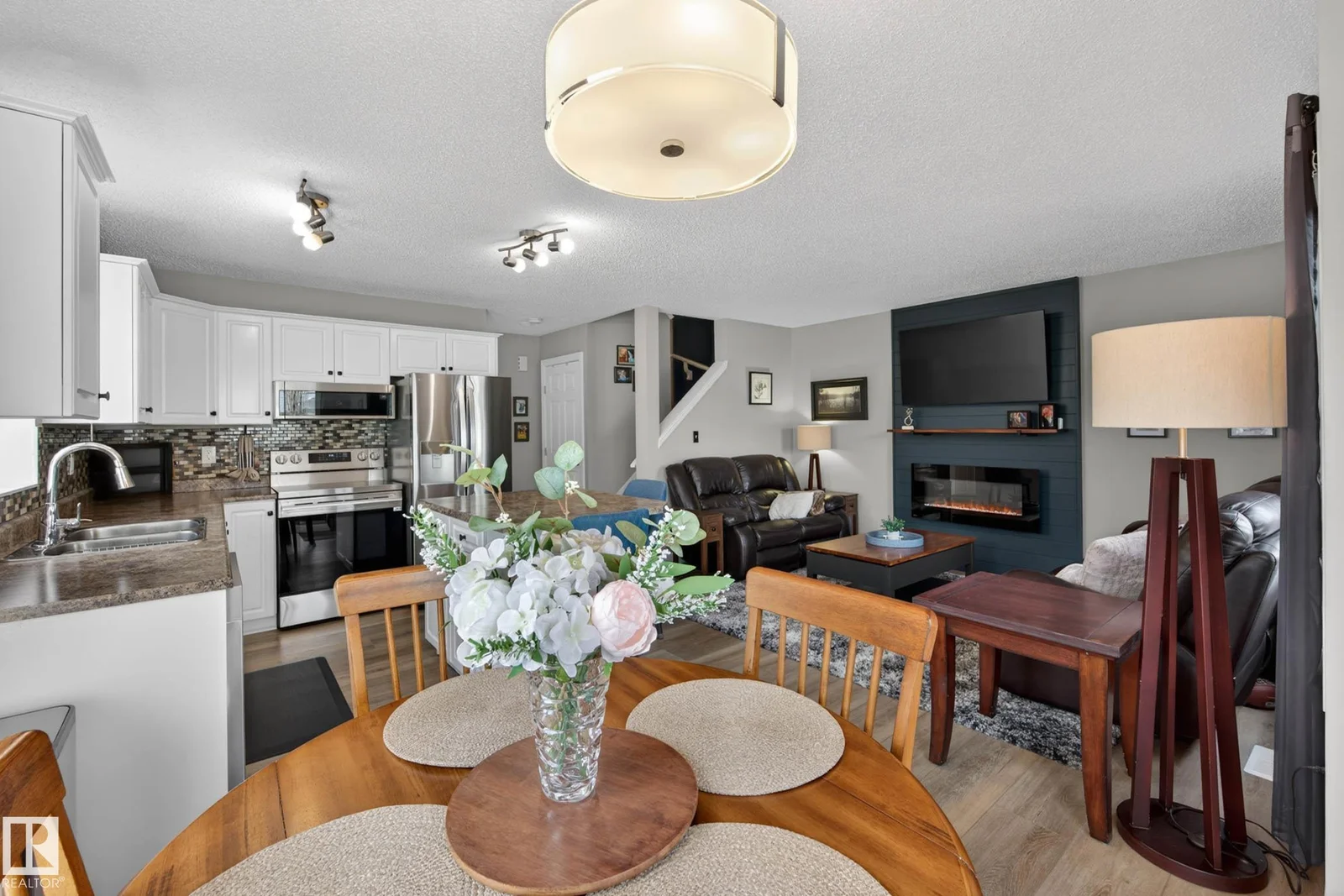 79 CALVERT WD, Fort Saskatchewan - 3 bedroom Duplex for sale