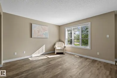 Interior photo 2 of 12809 203A NW