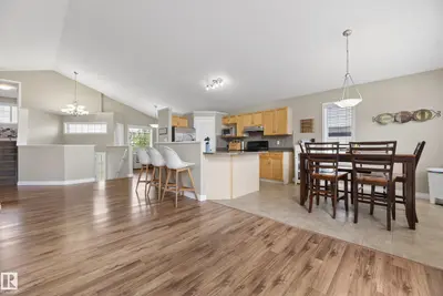 Interior photo 4 of 452 FOXTAIL CO