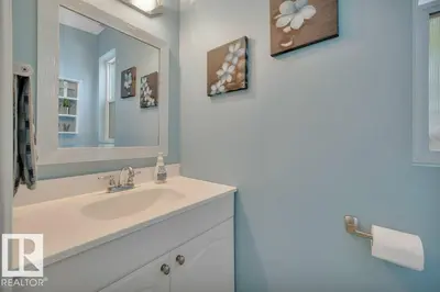 Interior photo 4 of 4405 51St