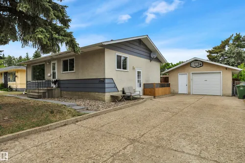 5504 51 Ave, Wetaskiwin - $279,900