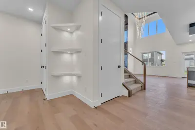 Interior photo 4 of 3602 44 AV
