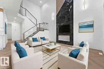 Interior photo 1 of 4305 36 ST