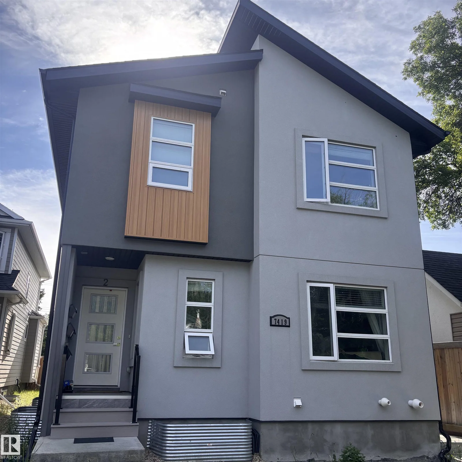 7419 106 ST NW, Edmonton - 8 bedroom Duplex for sale