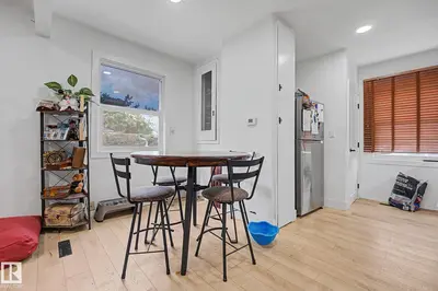 Interior photo 4 of 11914 124 ST NW