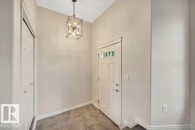 Interior photo 1 of #14 4367 VETERANS WY NW