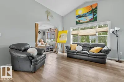 Interior photo 4 of 3901 44 AV