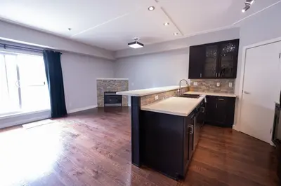 Interior photo 4 of #207 9750 94 ST NW