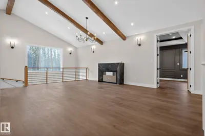 Interior photo 2 of 