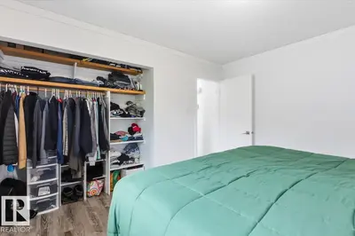 Interior photo 3 of 5234 54 ST