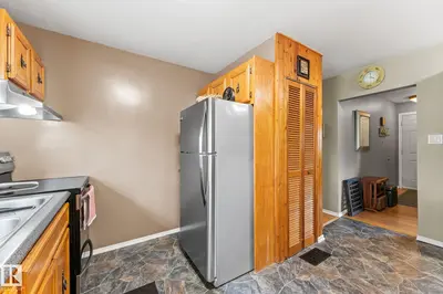 Interior photo 3 of 11219 134A AV NW