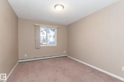 Interior photo 2 of #109 245 EDWARDS DR SW
