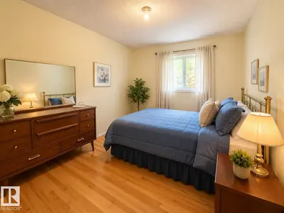 Interior photo 4 of 1 MUNRO CO