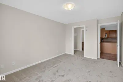 Interior photo 2 of #237 400 PALISADES WAY