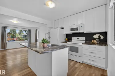 Interior photo 3 of 10316 77 ST NW