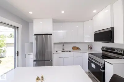 Interior photo 2 of 8008 159 ST NW