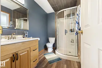 Interior photo 4 of 9940 83 st