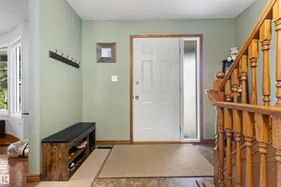 Interior photo 1 of 9940 83 st