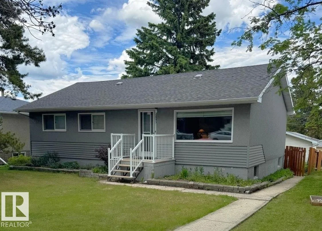 5093 45 ST, Drayton Valley - 6 bedroom Detached Single Family for sale