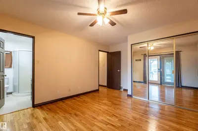 Interior photo 2 of 3706 50 ST