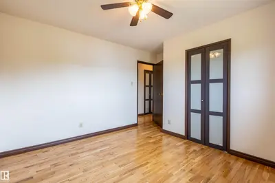 Interior photo 4 of 3706 50 ST