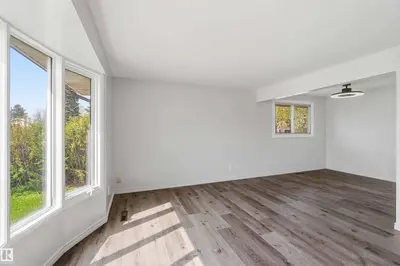 Interior photo 3 of 13303 58 ST NW