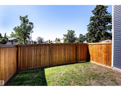 547 DUNLUCE RD NW, Edmonton - $239,900
