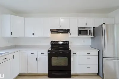 Interior photo 4 of 16475 115 ST NW