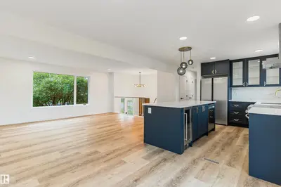 Interior photo 2 of 4735 49 A ST