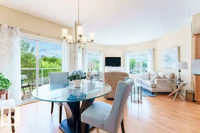 Interior photo 3 of #210 5 Gate AV