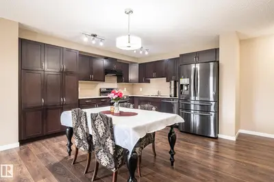 Interior photo 2 of 17269 9 AV SW