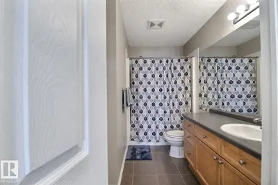 Interior photo 4 of 4403 23 ST NW